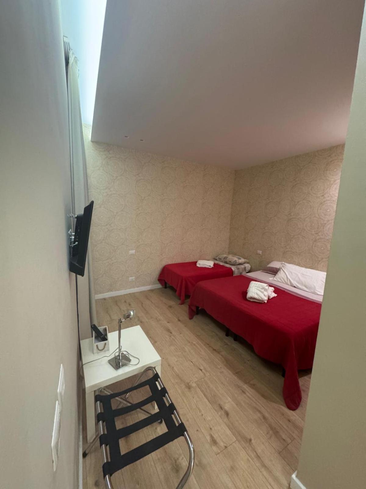 B&B Il Grottino Модуньо Екстер'єр фото