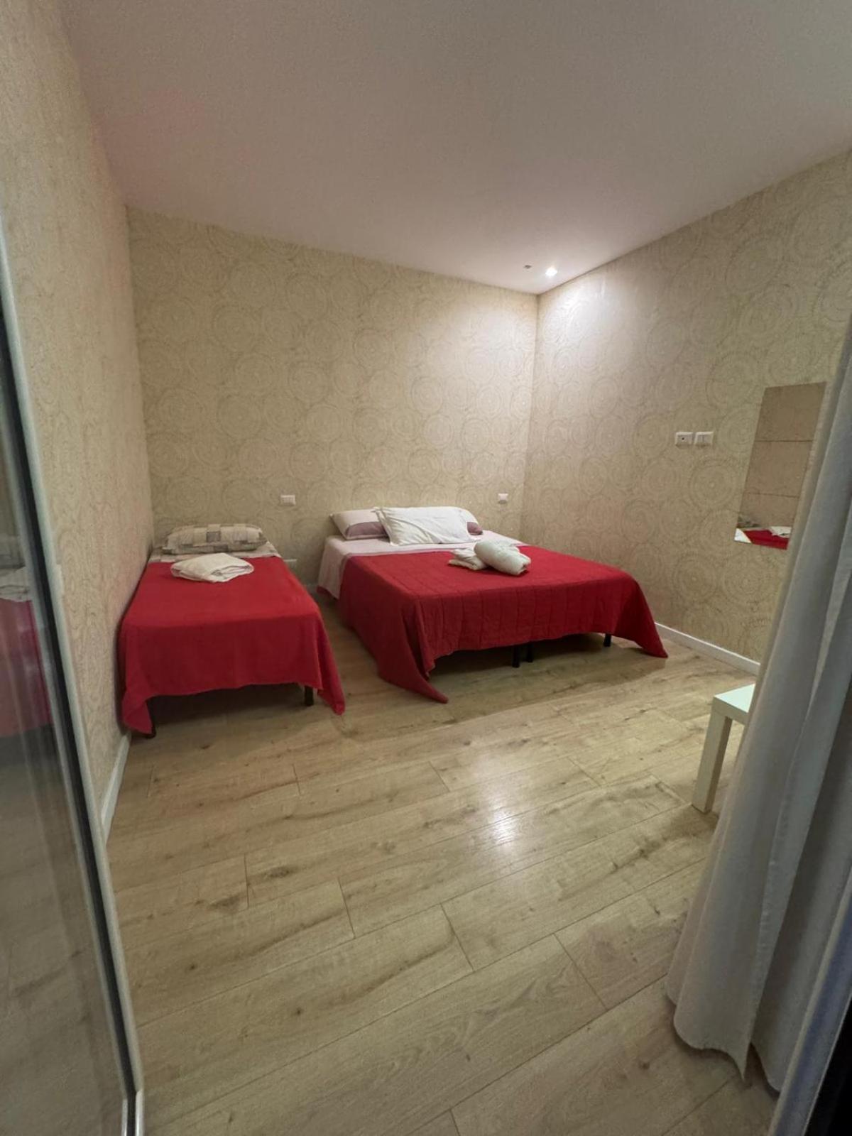 B&B Il Grottino Модуньо Екстер'єр фото