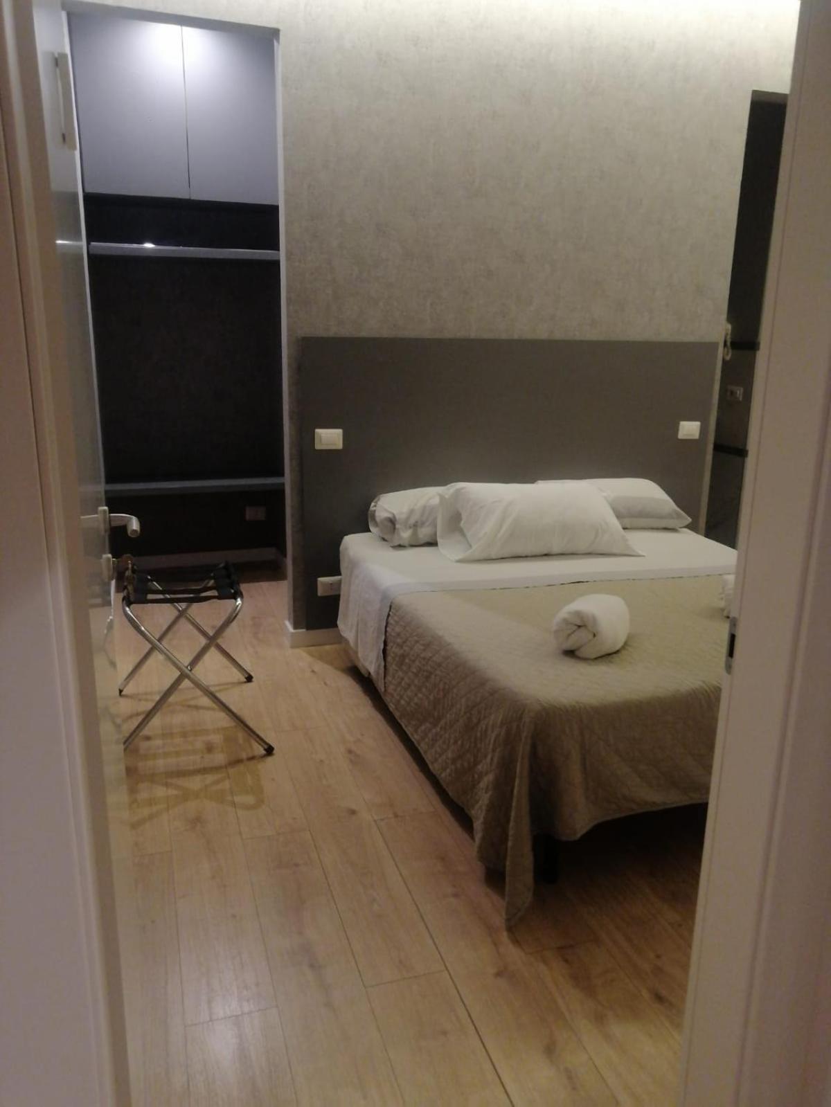 B&B Il Grottino Модуньо Екстер'єр фото